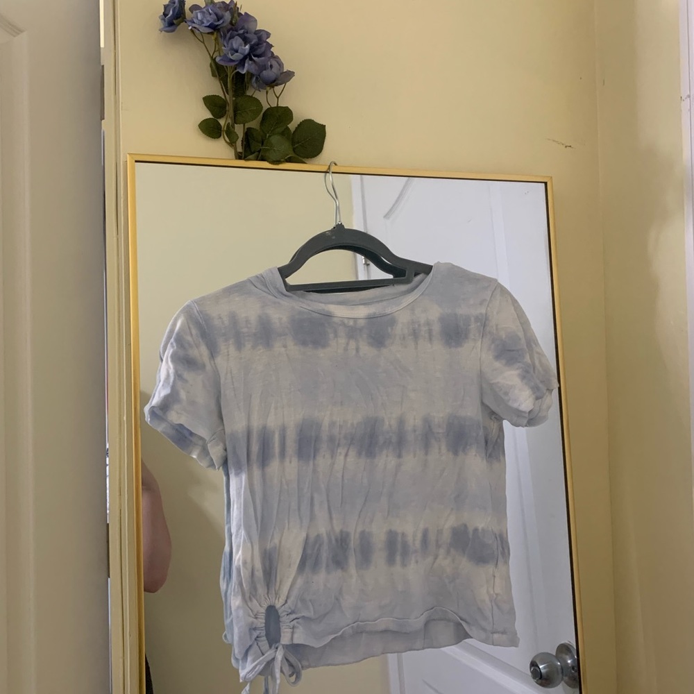 Aerie Tie Dye T Shirt with Keyhole